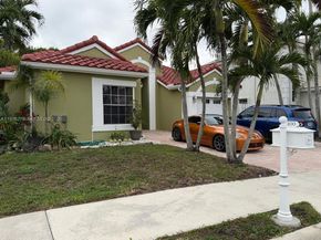 400 Somerset Way, Weston FL 33326