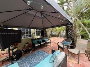 400 Somerset Way, Weston FL 33326