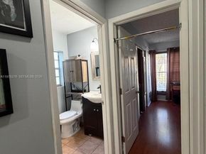 400 Somerset Way, Weston FL 33326