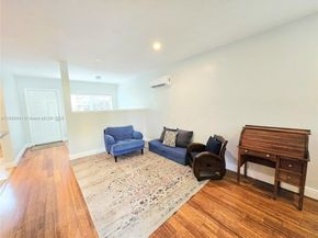 1121 NE 2nd St, Fort Lauderdale FL 33301