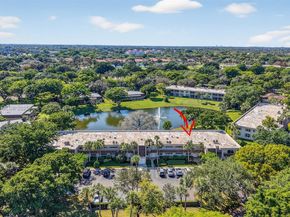 3611 Oaks Clubhouse Dr 202, Pompano Beach FL 33069