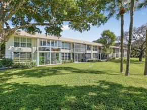 3611 Oaks Clubhouse Dr 202, Pompano Beach FL 33069