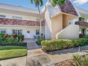 3611 Oaks Clubhouse Dr 202, Pompano Beach FL 33069
