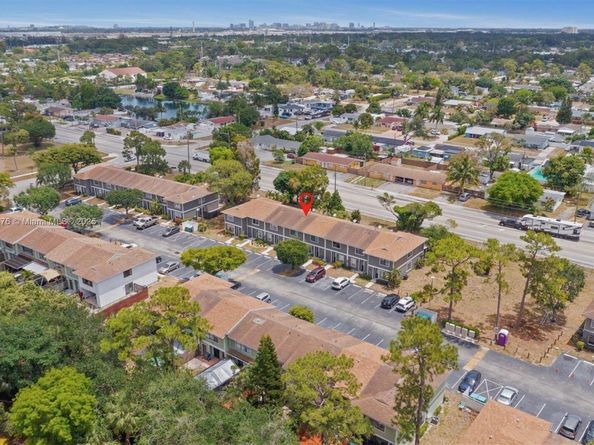 Undisclosed Address #A11849476, West Palm Beach FL 33415