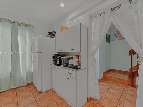 Undisclosed Address #A11849476, West Palm Beach FL 33415