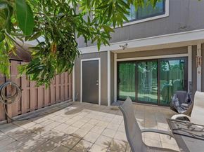 Undisclosed Address #A11849476, West Palm Beach FL 33415