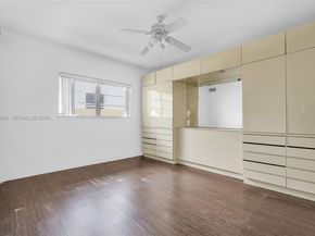 4560 Prairie Ave, Miami Beach FL 33140