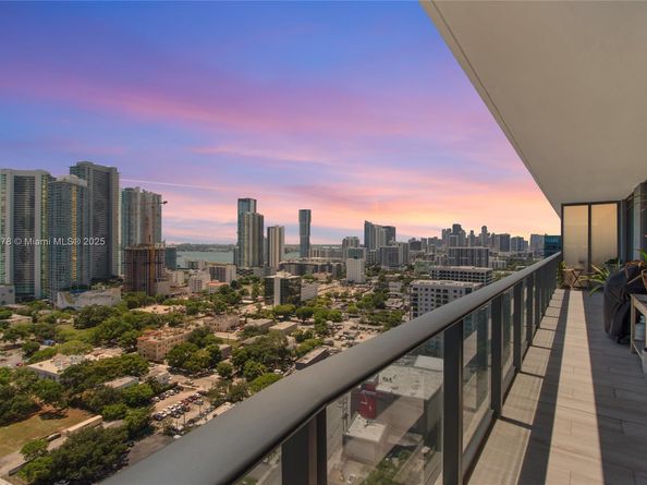 121 NE 34th St 2408, Miami FL 33137