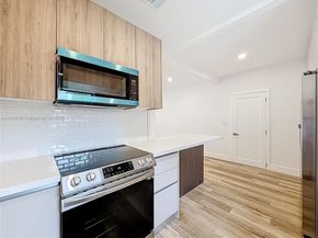 1535 NW 124th St, North Miami FL 33167