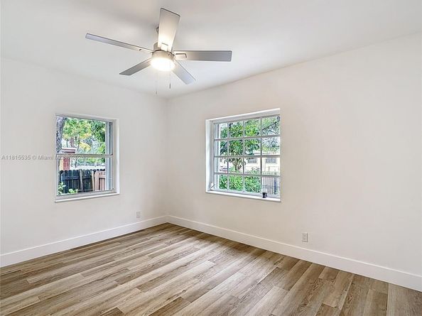 1535 NW 124th St, North Miami FL 33167