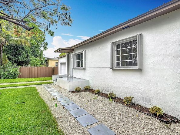 1535 NW 124th St, North Miami FL 33167