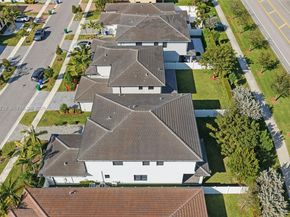 4409 SW 173rd Ave, Miramar FL 33029