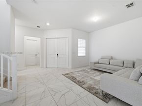 4409 SW 173rd Ave, Miramar FL 33029