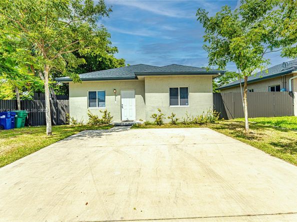 7930 NW 14th Ave, Miami FL 33147