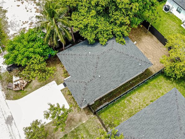 7930 NW 14th Ave, Miami FL 33147