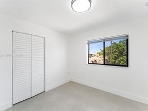 1568 NW 68th St, Miami FL 33147