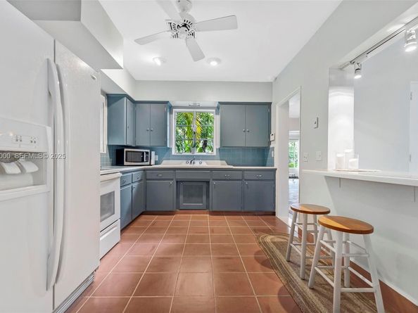 492 NE 55th St, Miami FL 33137