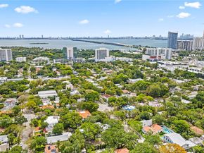 178 NE 45th St, Miami FL 33137