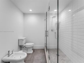 10730 NW 66th St 505, Doral FL 33178