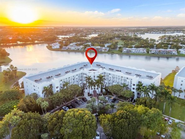 10730 NW 66th St 505, Doral FL 33178