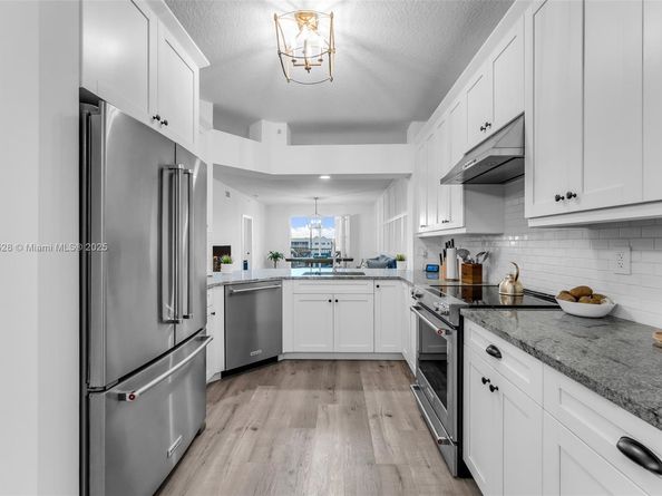 10730 NW 66th St 505, Doral FL 33178