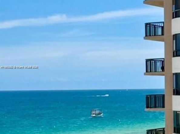 10185 Collins Ave 915, Bal Harbour FL 33154