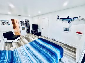 13499 Biscayne Blvd PH1705, North Miami FL 33181