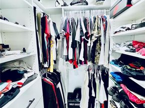 13499 Biscayne Blvd PH1705, North Miami FL 33181
