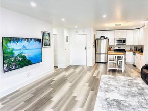 13499 Biscayne Blvd PH1705, North Miami FL 33181