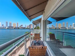 3927 NE 171st St C, North Miami Beach FL 33160
