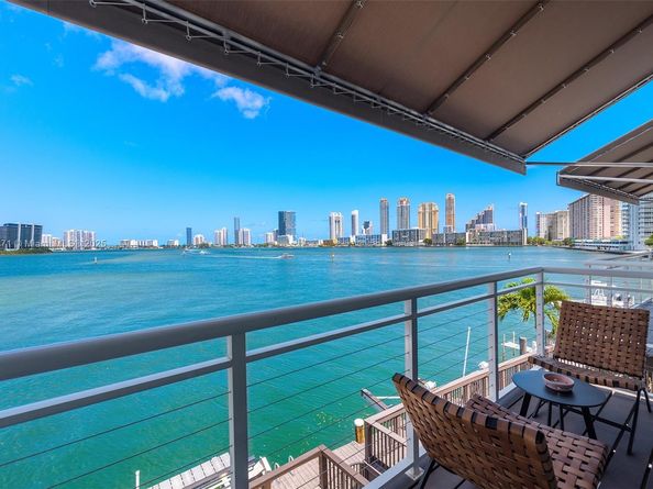 3927 NE 171st St C, North Miami Beach FL 33160