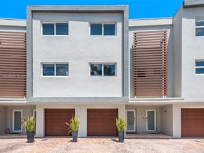 3927 NE 171st St C, North Miami Beach FL 33160