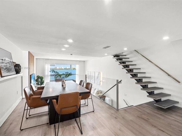 3927 NE 171st St C, North Miami Beach FL 33160