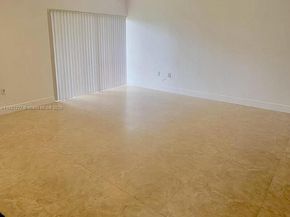 9449 SW 76th St T2, Miami FL 33173