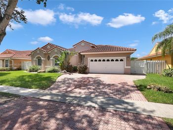 4480 SW 148th Ter