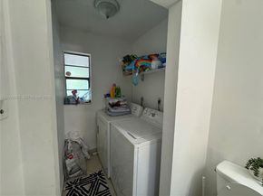 3530 NW 116th Ter, Coral Springs FL 33065