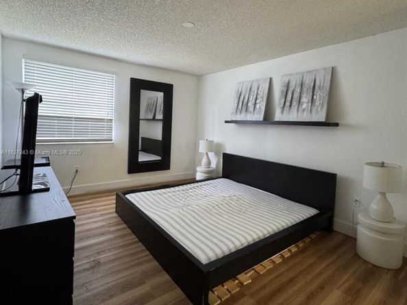 9755 NW 48th Ter 321, Doral FL 33178