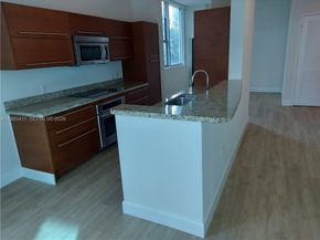 2641 N Flamingo Rd 307N, Sunrise FL 33323