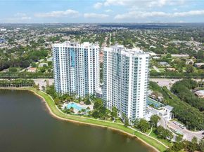 2641 N Flamingo Rd 307N, Sunrise FL 33323