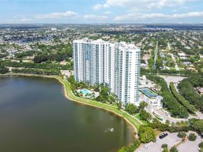 2641 N Flamingo Rd 307N, Sunrise FL 33323