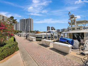 3640 Yacht Club Dr 203, Aventura FL 33180