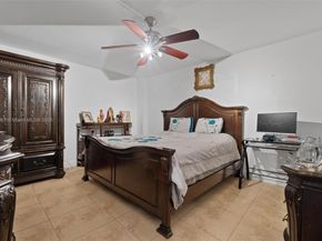 4801 NW 7th St 10916, Miami FL 33126