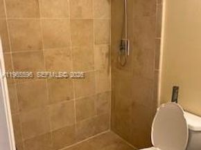 840 Pine Dr 204, Pompano Beach FL 33060