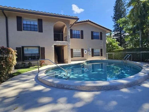 3307 NW 108th Dr 8B, Coral Springs FL 33065