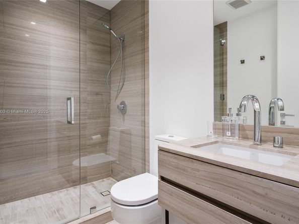 18975 Collins Ave 1104, Sunny Isles Beach FL 33160