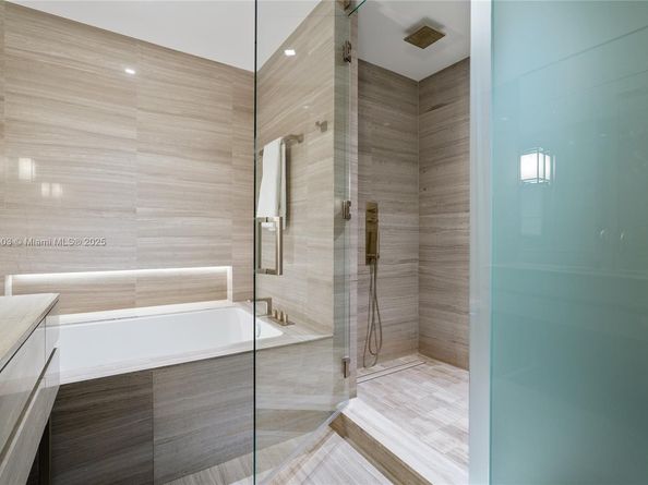 18975 Collins Ave 1104, Sunny Isles Beach FL 33160