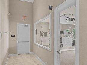 445 NE 4th St, Florida City FL 33034