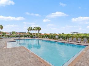 445 NE 4th St, Florida City FL 33034