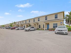 445 NE 4th St, Florida City FL 33034