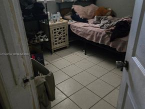 208 SW 1st Ct, Pompano Beach FL 33060